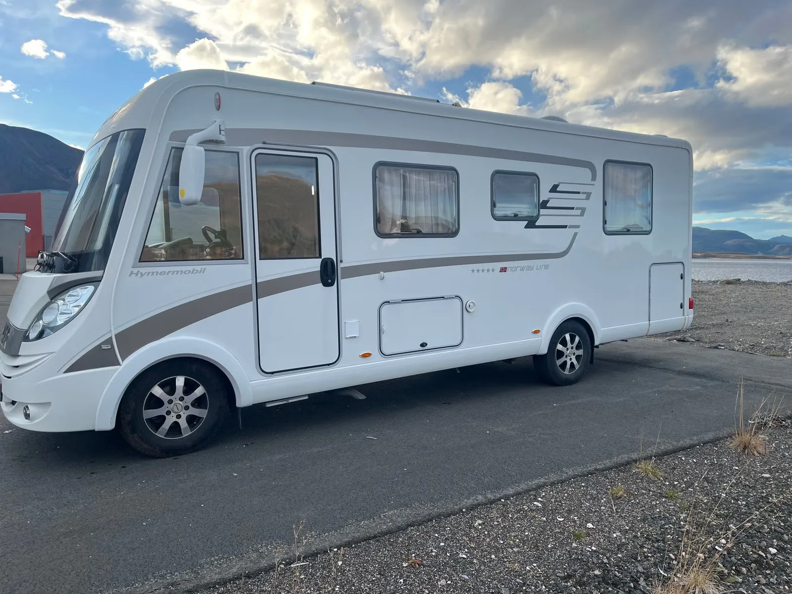 Hymer B 698 Norway Line – 177 PS Automatik, 1. Hand