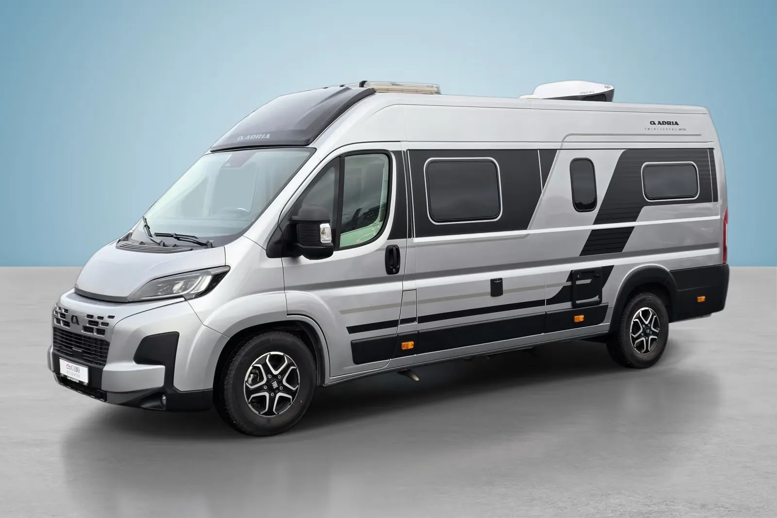 Adria Twin Supreme 640 SGX – 180 PS Automatik, Dieselheizung, Klimaanlage im Wohnraum